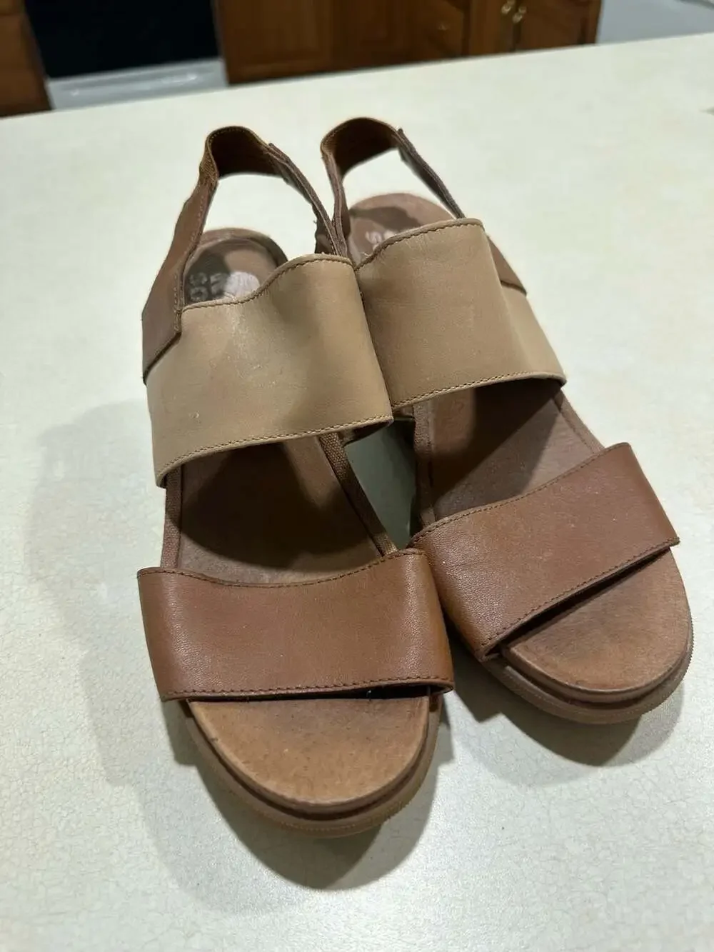 Sorel Women's Joanie II Slingback Wedges in Camel Brown size 8